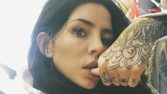 Cande Tinelli y su incendiaria selfie a su novio