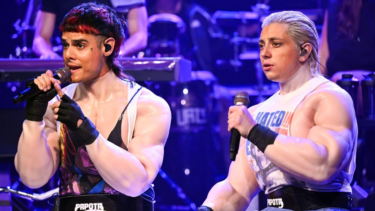 Ca7riel y Paco Amoroso deslumbraron en el programa de Jimmy Fallon con su show: el video.