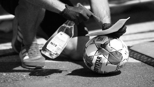 Las estrictas medidas de seguridad con las que regresó la Bundesliga