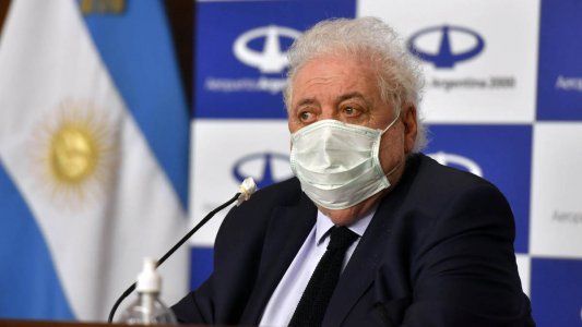 Las redes estallaron con el escándalo del vacunatorio VIP y la oposición reactivó sus críticas al Gobierno