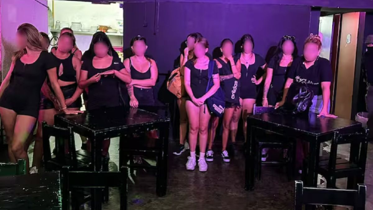 Las mujeres rescatadas del prostíbulo llamado La Consentida.&nbsp;