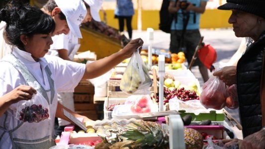 La Ciudad suspendió las ferias y mercados por 15 días, excepto las que vendan alimentos y productos de higiene