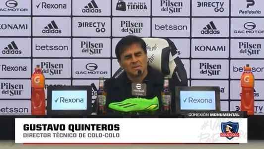 La reacción de Gustavo Quinteros al enterarse, en plena conferencia, de la muerte de Marciano Cantero