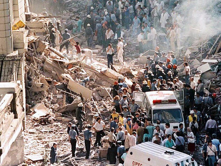 Embajada de Israel: se cumplen 30 años del atentado terrorista que dejó 22 muertos y 242 heridos.