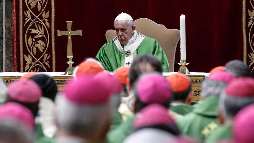 El Papa Francisco prometió una “revolución copernicana” para luchar contra los abusos sexuales en la Iglesia