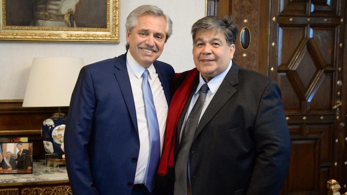 Alberto Fernández con Mario Ishii