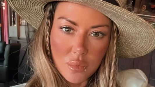 Karina Jelinek abandonó Punta del Este por un polémico motivo: Está muy...