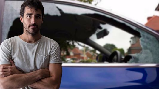 Nacho Viale: Me rompieron el vidrio y me robaron una gorra y unos anteojos