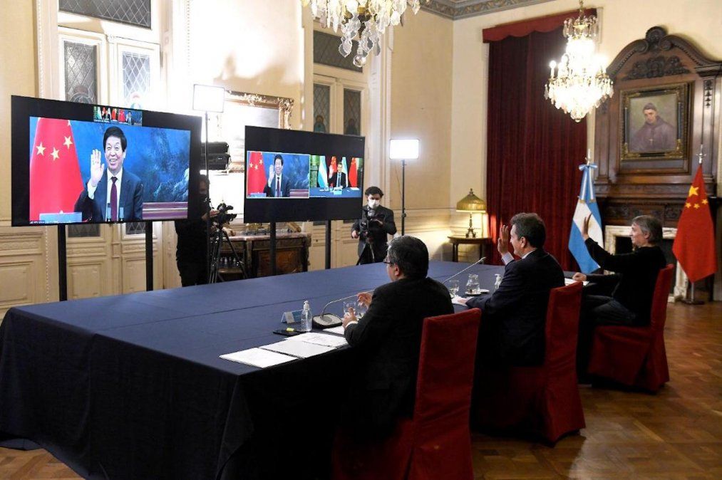 Massa estuvo acompañado por Máximo Kirchner y Germán Martínez