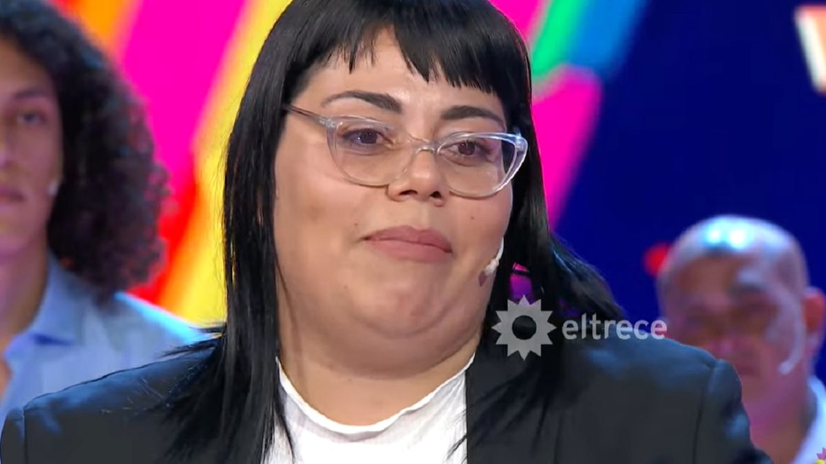 Los 8 escalones del millón: ganó y mostró el amuleto que tenía su papá fallecido