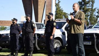 Sergio Berni justificó la medida que busca civiles para conducir los autos de la Policía Bonaerense