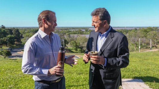 Más gestos del peronismo federal: Massa y Bordet, juntos en Entre Ríos