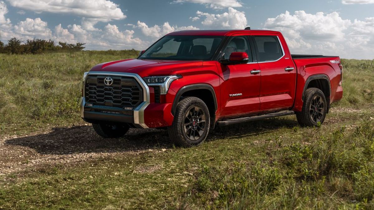 La totalmente nueva Toyota Tundra 2022 nace de un linaje de camionetas y SUV arraigados en la calidad