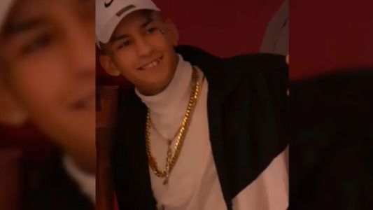 L-Gante fue a votar y generó un gran revuelo con sus fans