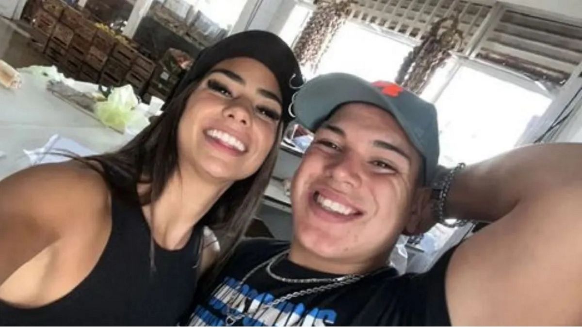 Daniela Celis y Thiago Medina.jpg