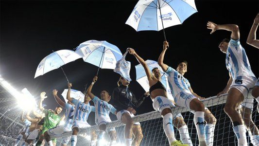 Racing vivió su fiesta en las tribunas y empató 1-1 con Defensa en el último partido de la Superliga