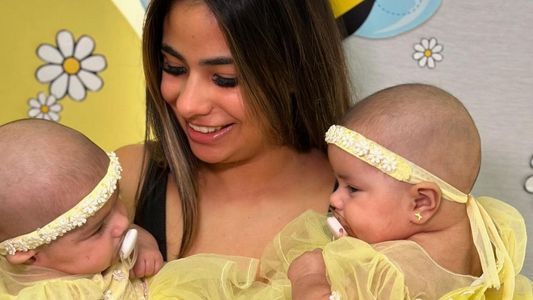 Daniela Celis mostró el importantísimo logro de Laia, una de sus gemelas