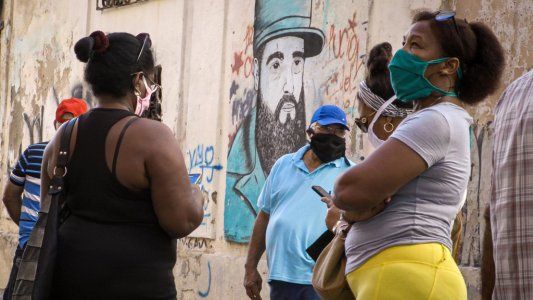 Cuba implanta el toque de queda en La Habana por el avance del COVID-19