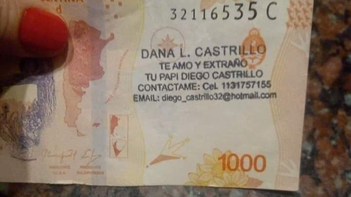 El billete con el misterioso mensaje.&nbsp;