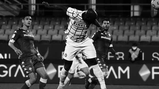 El Inter de Lautaro eliminó en tiempo extra a la Fiorentina y jugará el clásico contra Milan en cuartos de Copa Italia