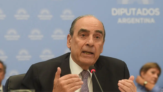 Ley Bases: Francos reveló que Javier Milei le pidió retrasar su viaje para que definiera Victoria Villarruel