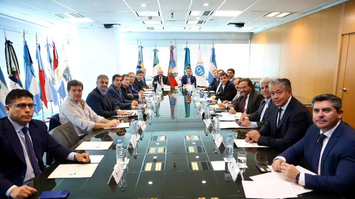 Tensión creciente entre Gobierno y provincias por ajuste fiscal
