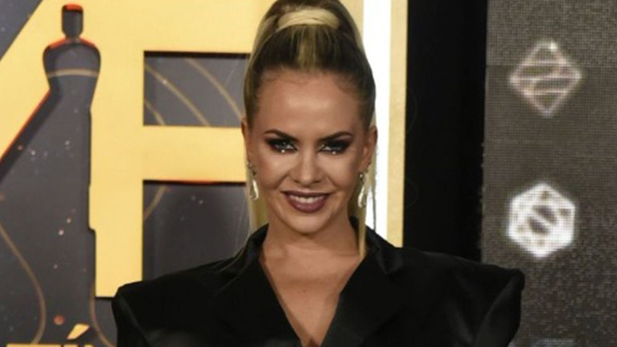 Premios Martín Fierro 2022: el osado look de Alejandra Maglietti