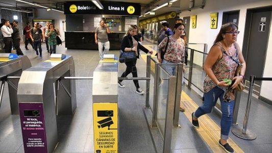 Subte porteño: las estaciones Echeverría, Hospitales, Independencia y Callao cambian de nombre