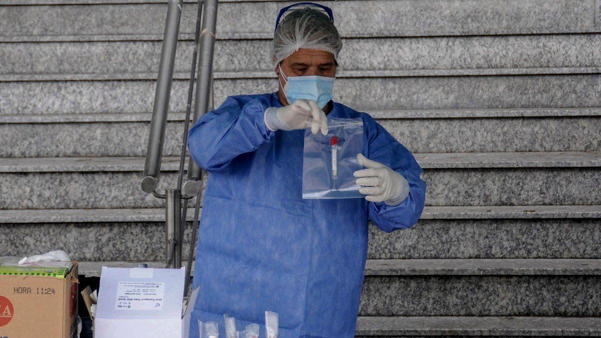 Coronavirus en Argentina: confirmaron 6.899 contagios y 209 muertes en 24 horas
