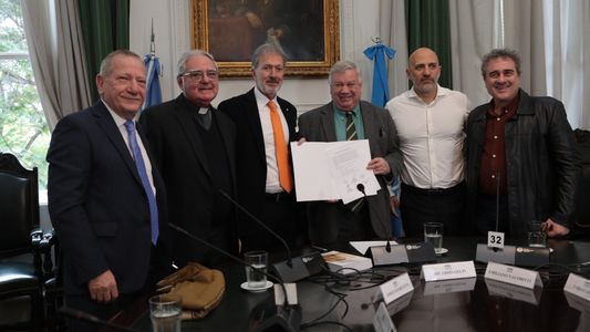 La UBA hizo un llamado al diálogo para la convivencia libre de violencia