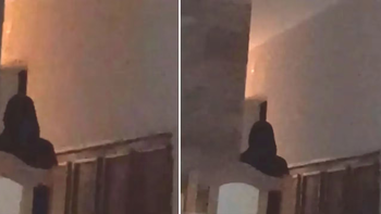 Estaba durmiendo y vio una sombra en su habitación: ¡Andate de mi casa!