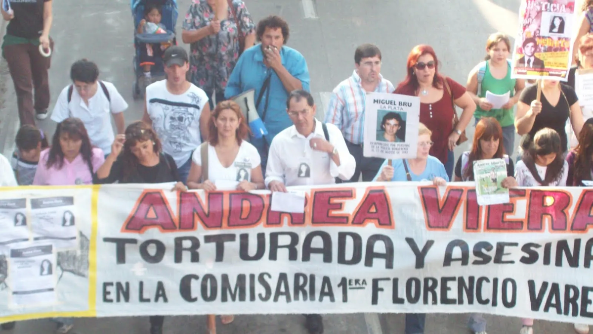 Se cumplen 20 años del cruel asesinato de Andrea Viera en la comisaría 1ra de Florencio Varela