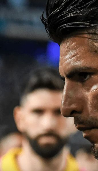 En medio de la causa por abuso, el ex Boca, Carlos Zambrano, fue presentado en su nuevo club