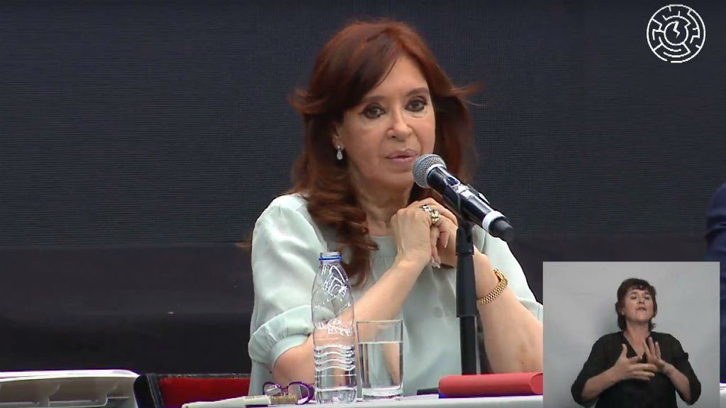 CFK quiere un frente social, cívico y patriótico antineoliberalismo