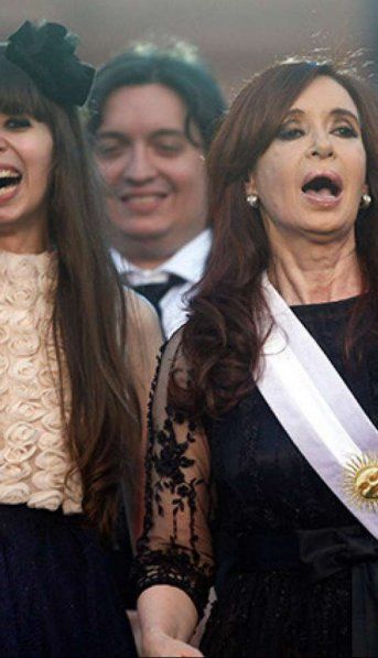 Cómo es la calesita judicial que beneficia a Florencia Kirchner