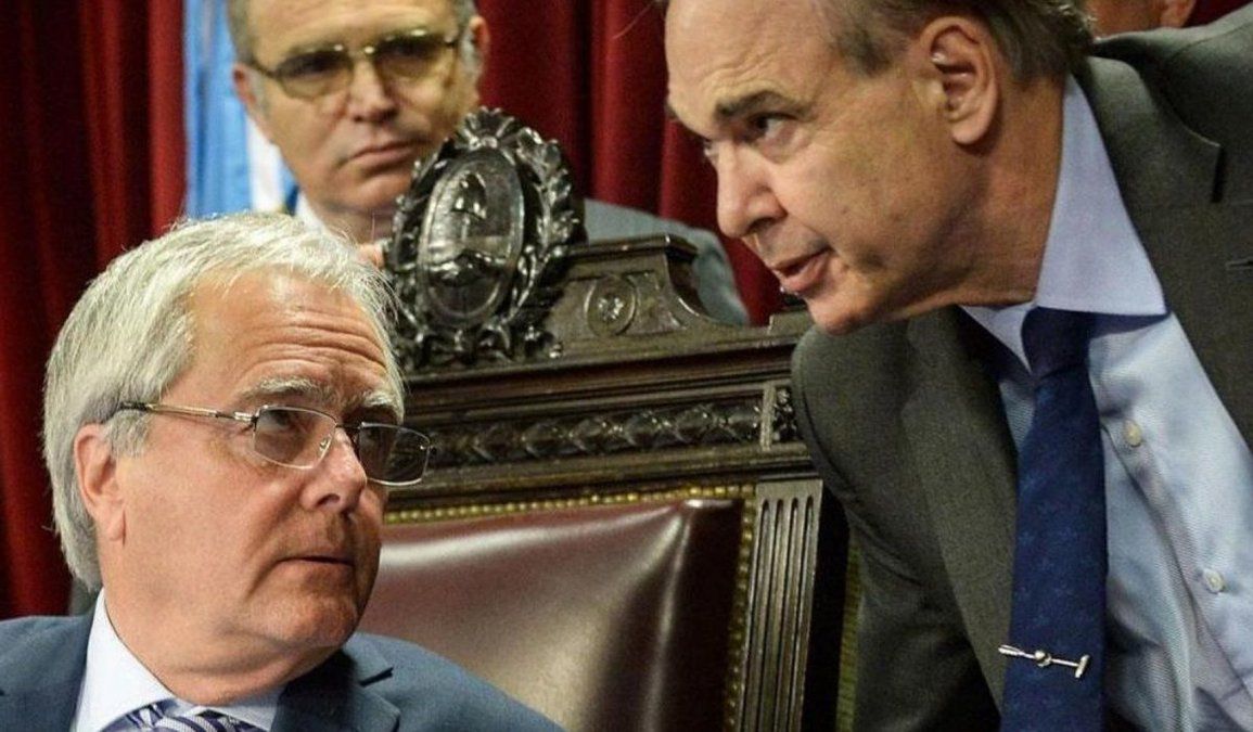 El Senado trata en comisión la ley de tarifas y el PJ intenta dilatar los tiempos