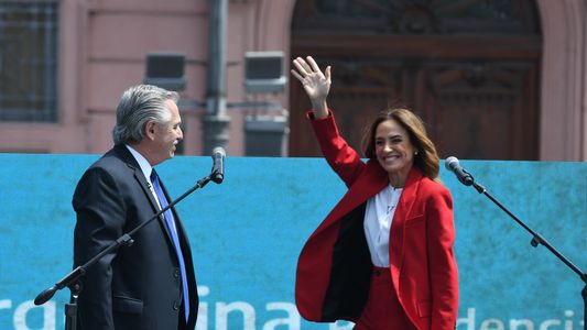 Alberto Fernández les tomó juramento a las nuevas ministras: Son tres grandes fervientes militantes