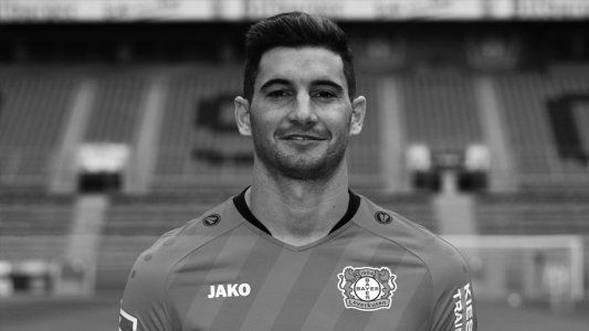 Alario se quiere ir del Leverkusen y su manager se la jugó: No es bueno tener una Ferrari guardada