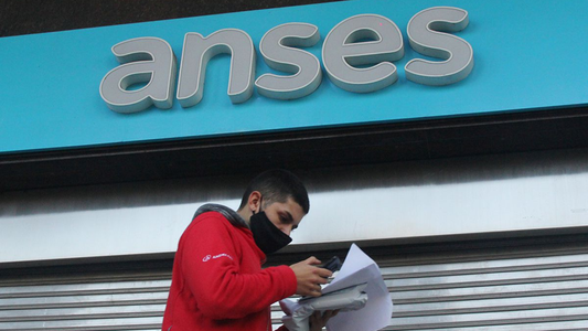 Jubilaciones, Pensiones, AUH, AUE: quiénes cobran hoy 15 de julio 2021