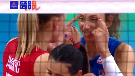 El gesto racista que le costó una suspensión y una multa a una jugadora de voleibol serbia