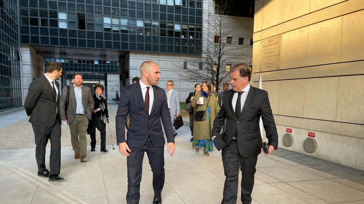 Martín Guzmán acordó con el Club de París diferir los pagos de deuda.   