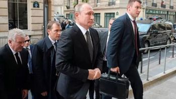 Encuentran baleado a un exguardaespaldas de Vladimir Putin que estuvo a cargo del maletín nuclear
