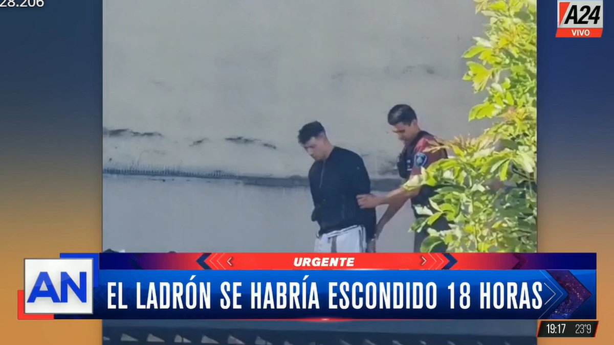 El ladrón se escondió en el ducto del aire acondicionado. (Foto: captura A24)