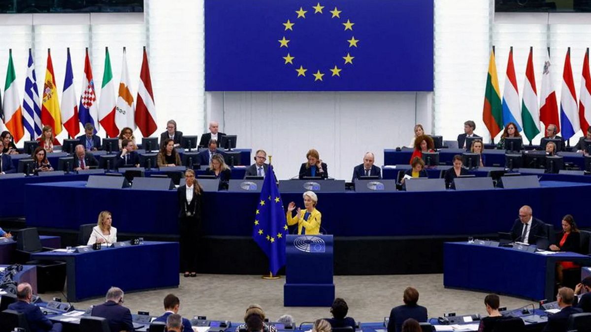 El Parlamento Europeo en sesión tras una nueva escalada del conflicto entre Rusia y Ucrania (Foto: Reuters).