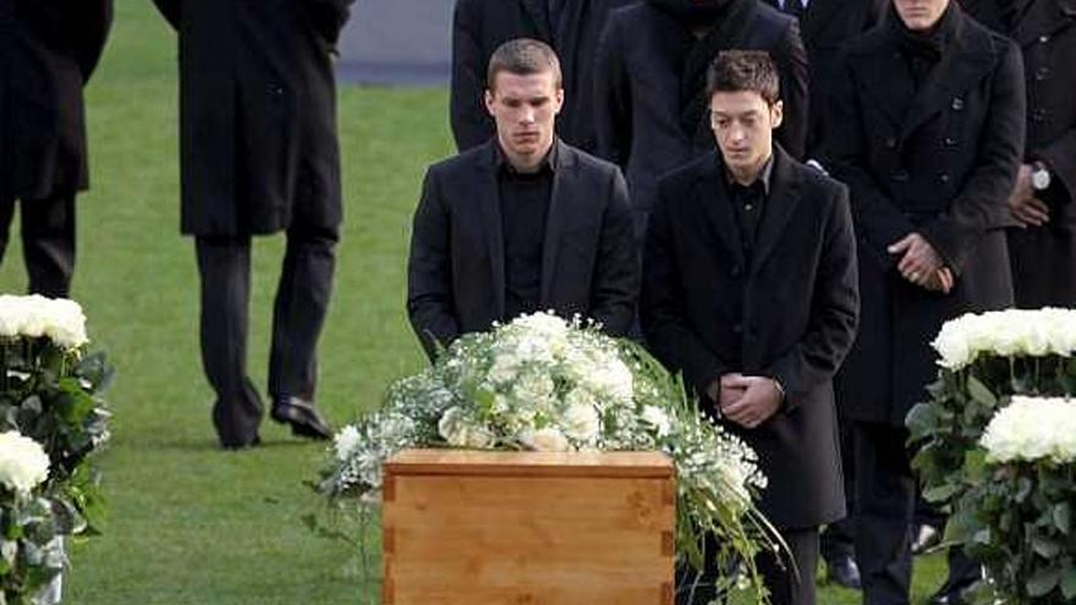 La triste historia del arquero que no soportó el dolor por la muerte de su hija y tomó la peor decisión