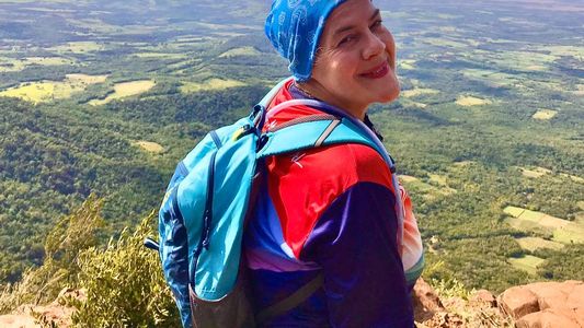 Mabel Rehnfeldt: Caí en la grieta de los compatriotas obligados a polladas