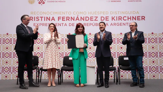 Cristina Kirchner fue nombrada Huésped Distinguida de la Ciudad de México