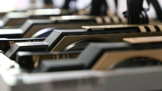 Minado de criptomonedas: pagarán hasta cuatro veces más la tarifa de electricidad