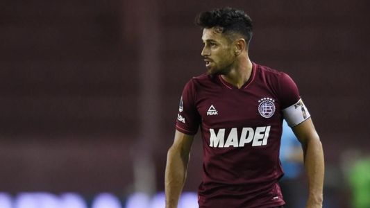 La fuerte decisión que tomó Lanús con Lautaro Acosta tras ser denunciado por violencia de género