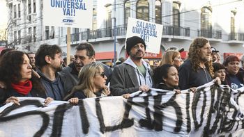 La Casa Rosada, en alerta máxima: las organizaciones aliadas están cada vez más activas en la calle